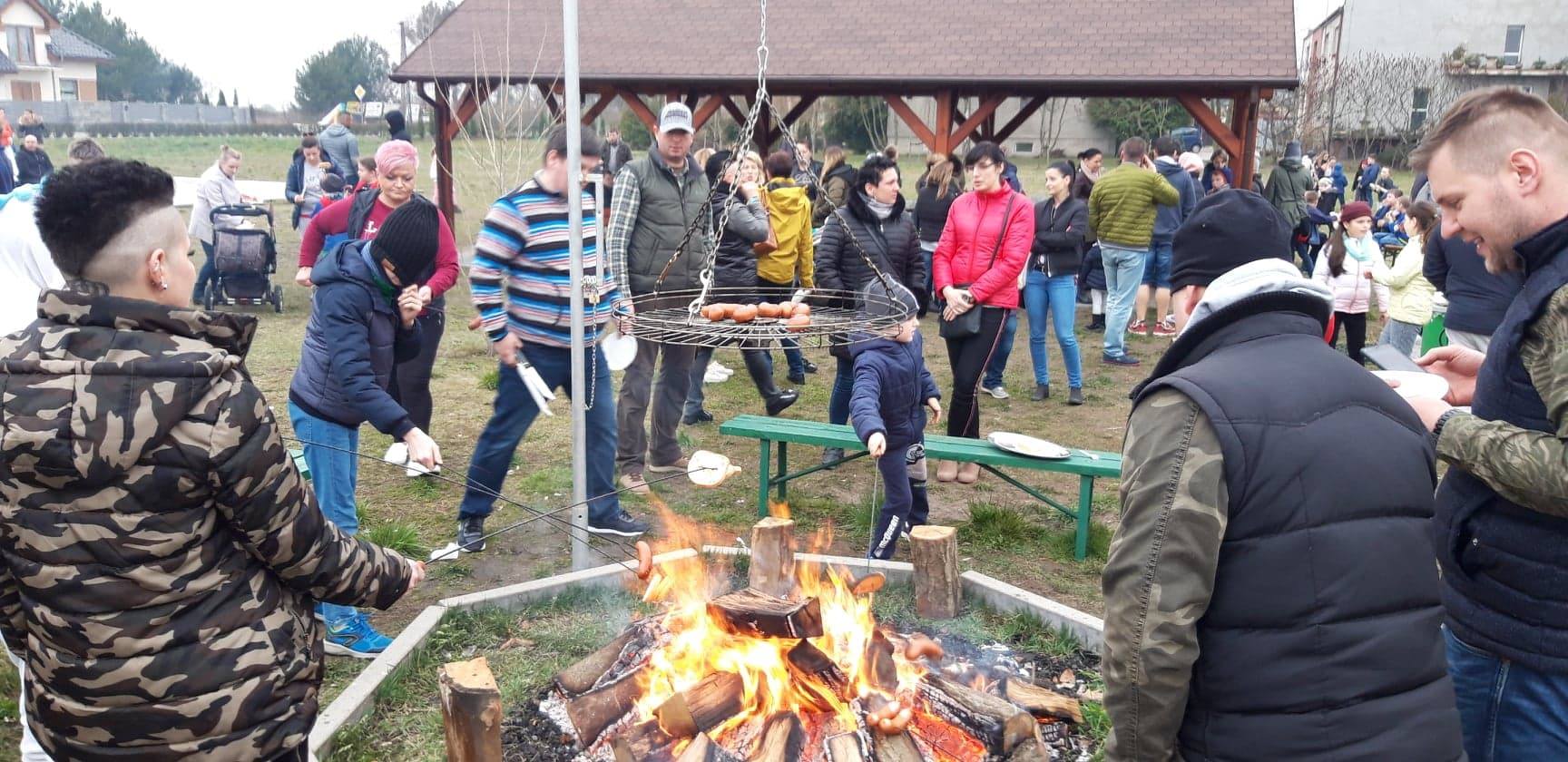 Ognisko z okazji Pierwszego Dnia Wiosny