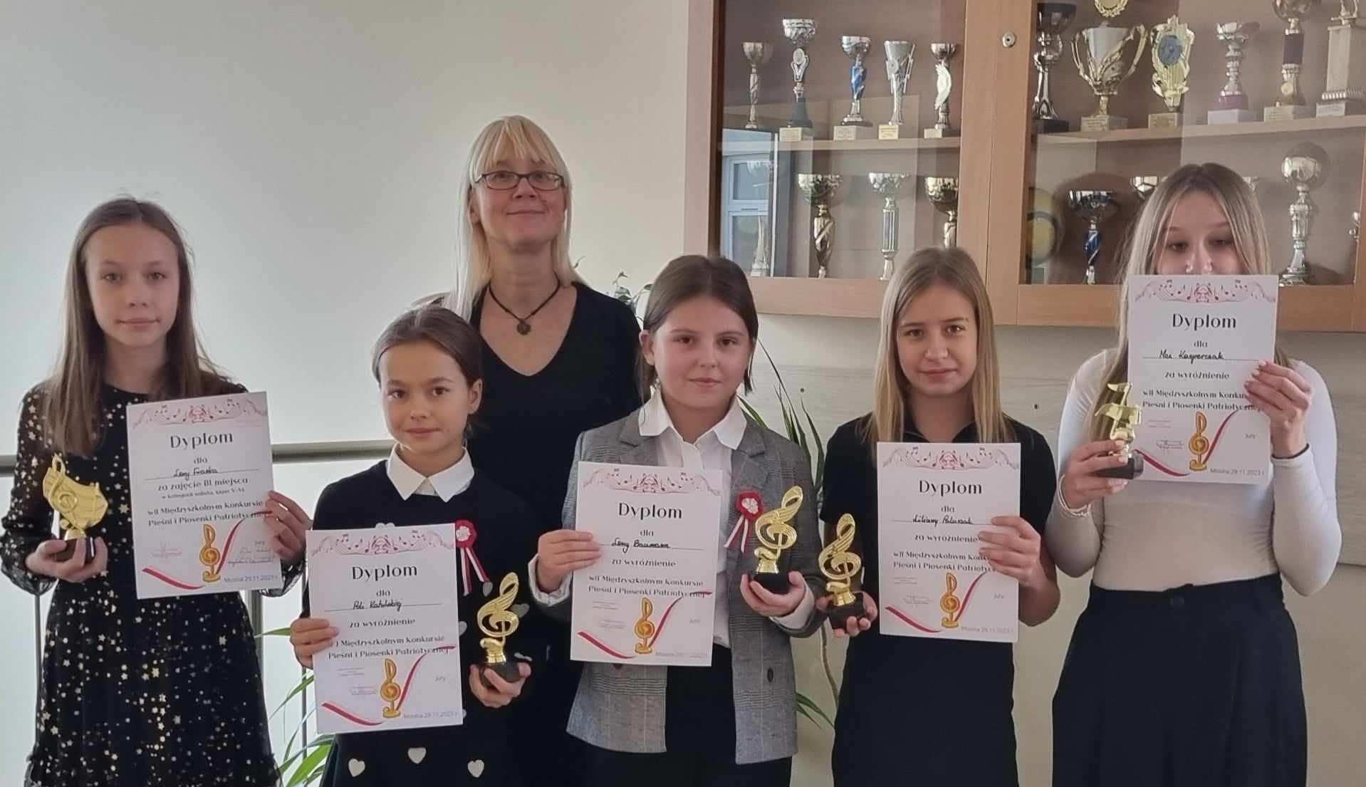 II Międzyszkolny Konkurs Pieśni i Piosenki Patriotycznej „Kocham Cię, Polsko!”