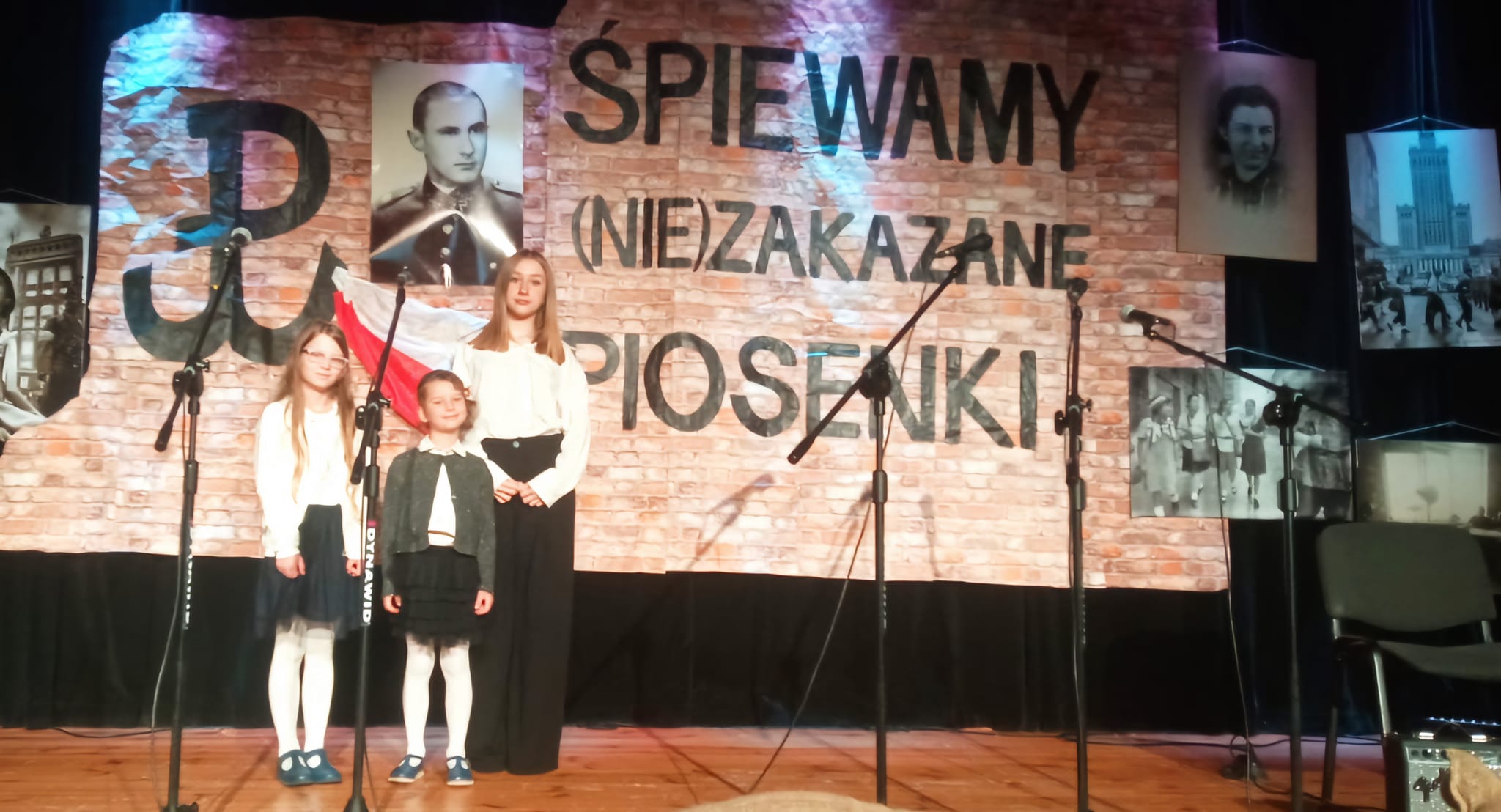 Festiwal Piosenki Patriotycznej „Śpiewamy (nie)zakazane piosenki”.